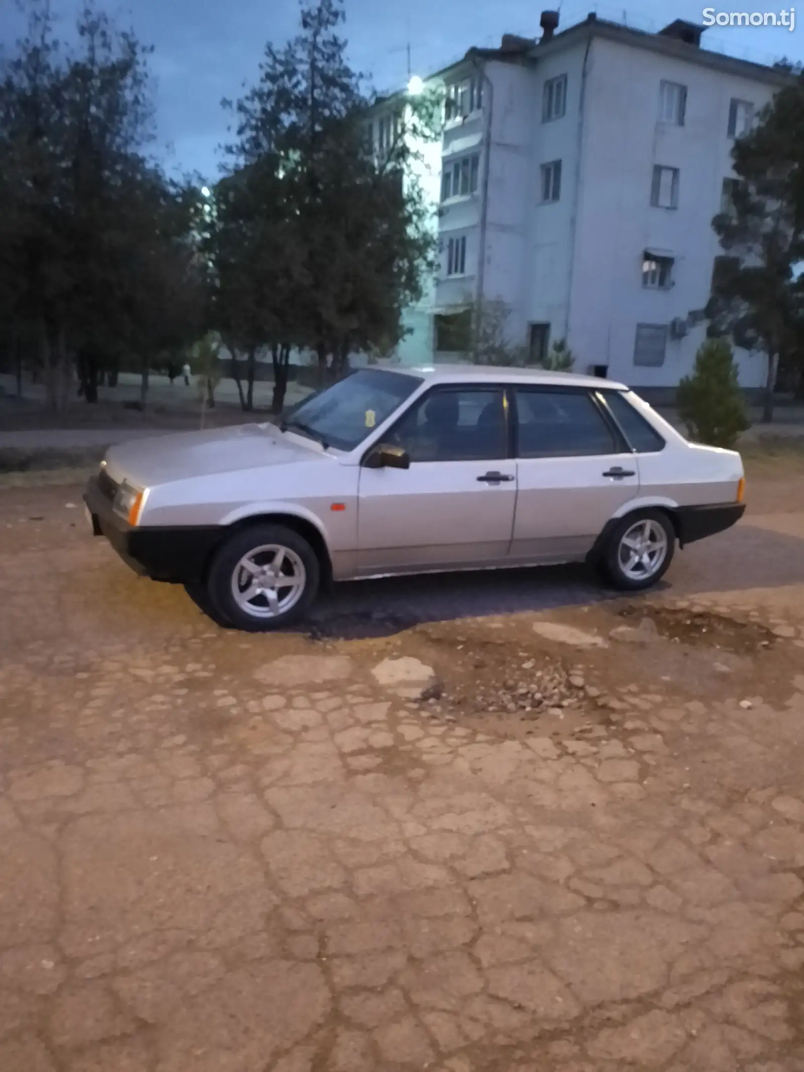 ВАЗ 21099, 2003-1