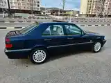 Mercedes-Benz C class, 1999-3