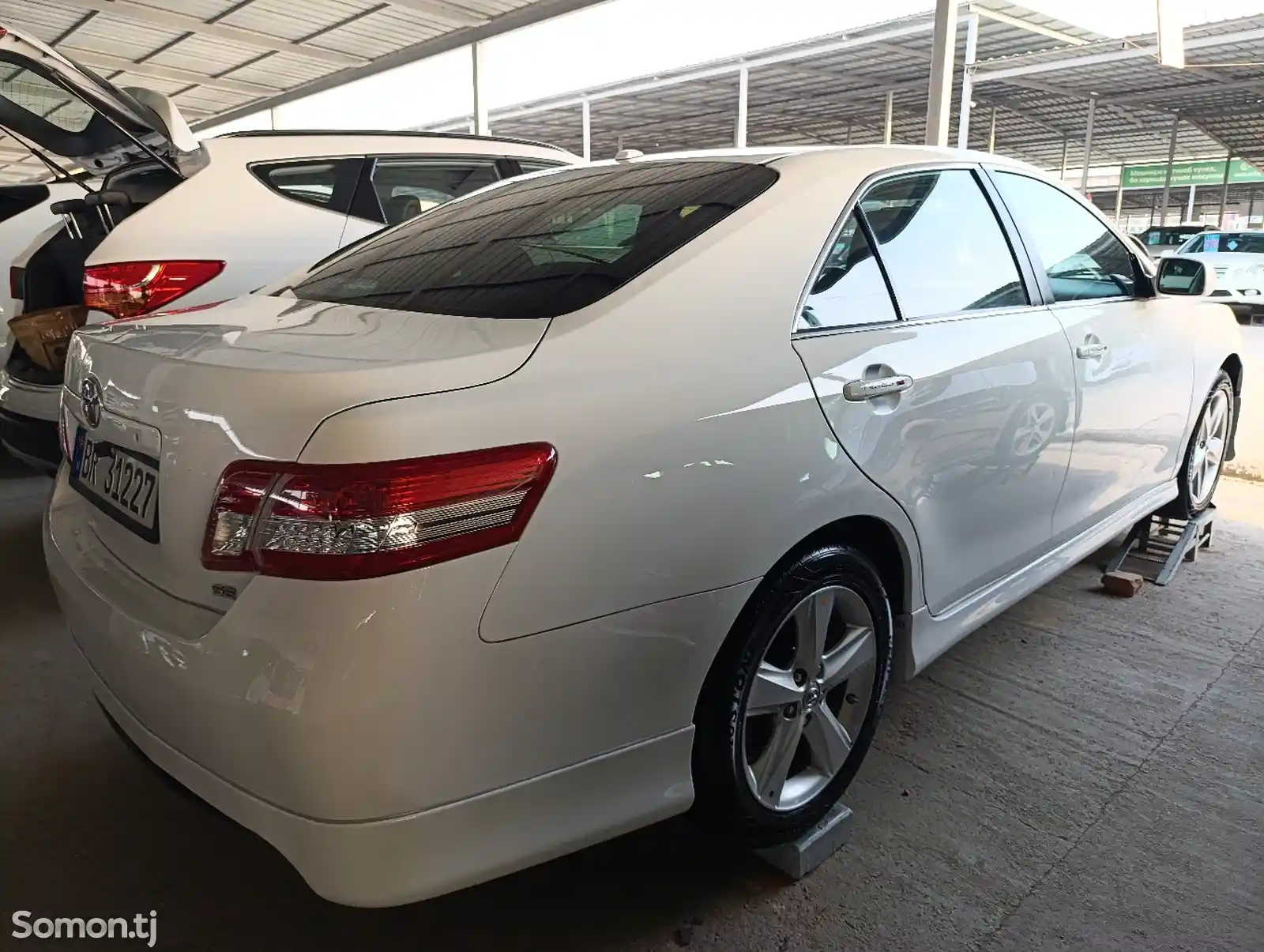 Toyota Camry, 2010-4