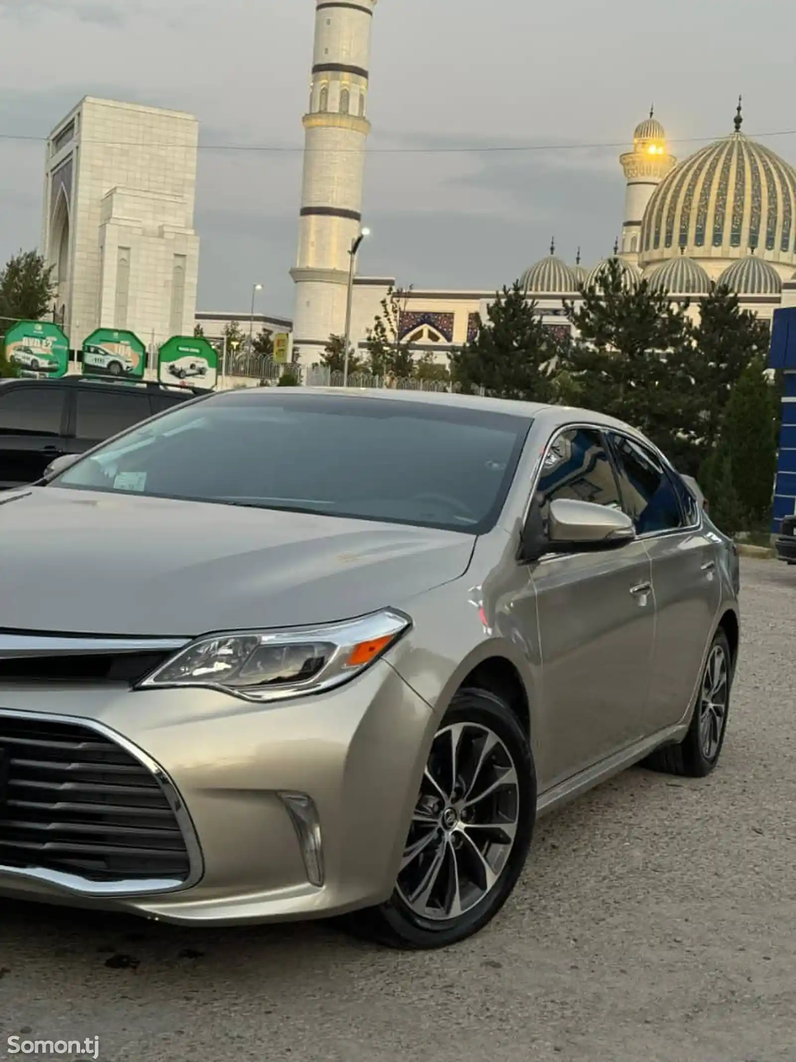 Toyota Avalon, 2016-9