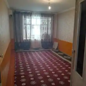 4-комн. квартира, 1 этаж, 70 м², А.Чоми