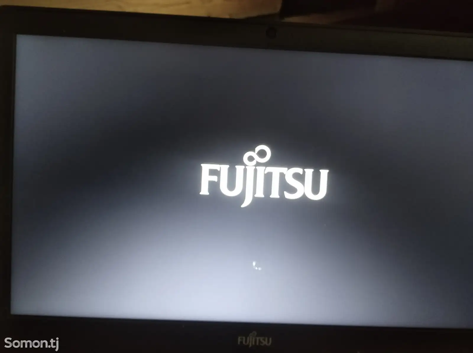 Ноутбук Fujitsu-1