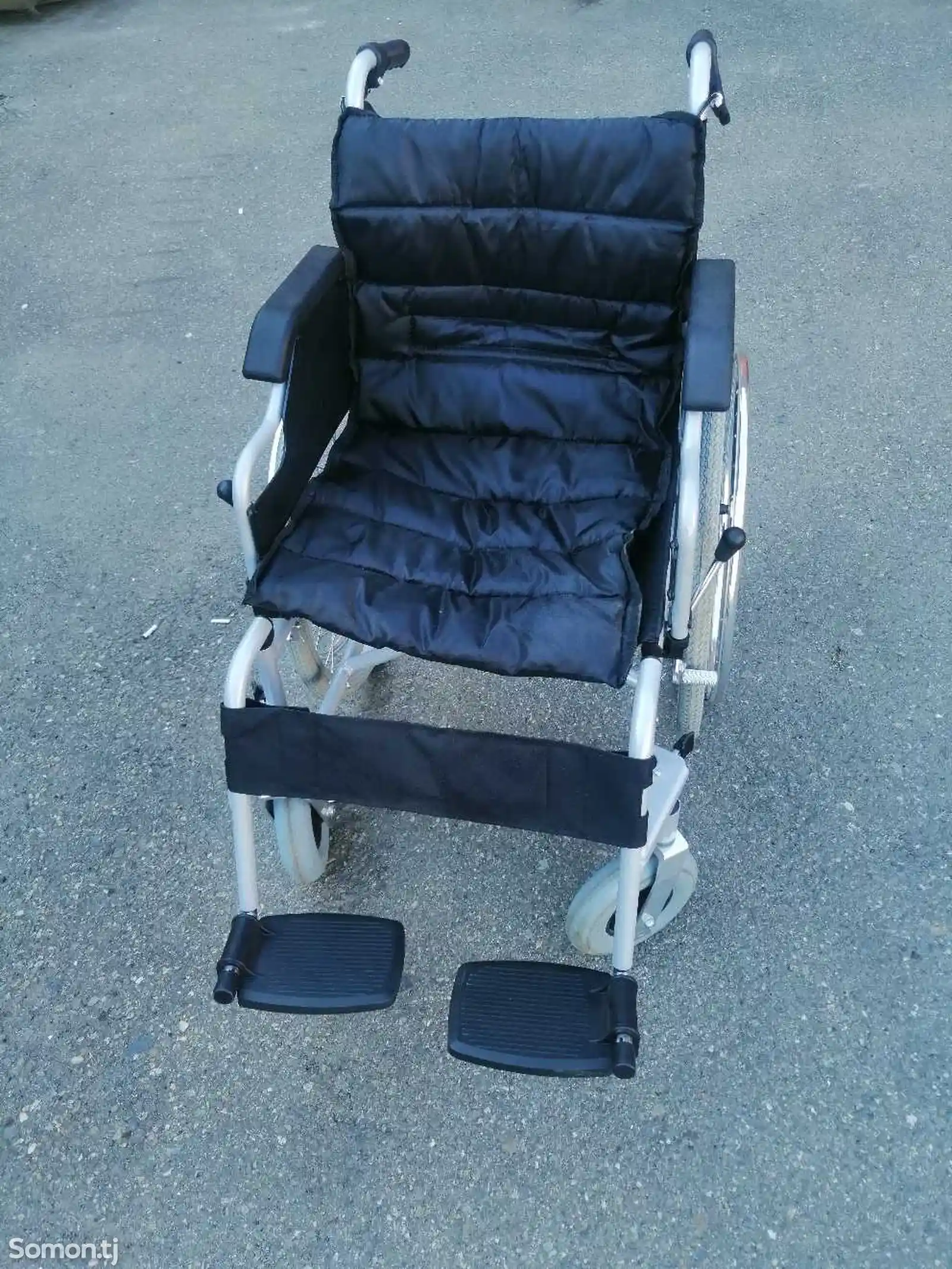 Инвалидное кресло-коляска-9