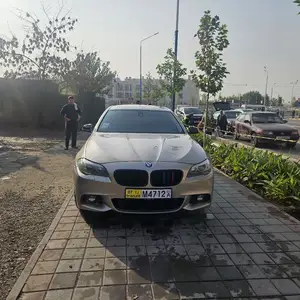 BMW 5 series, 2013