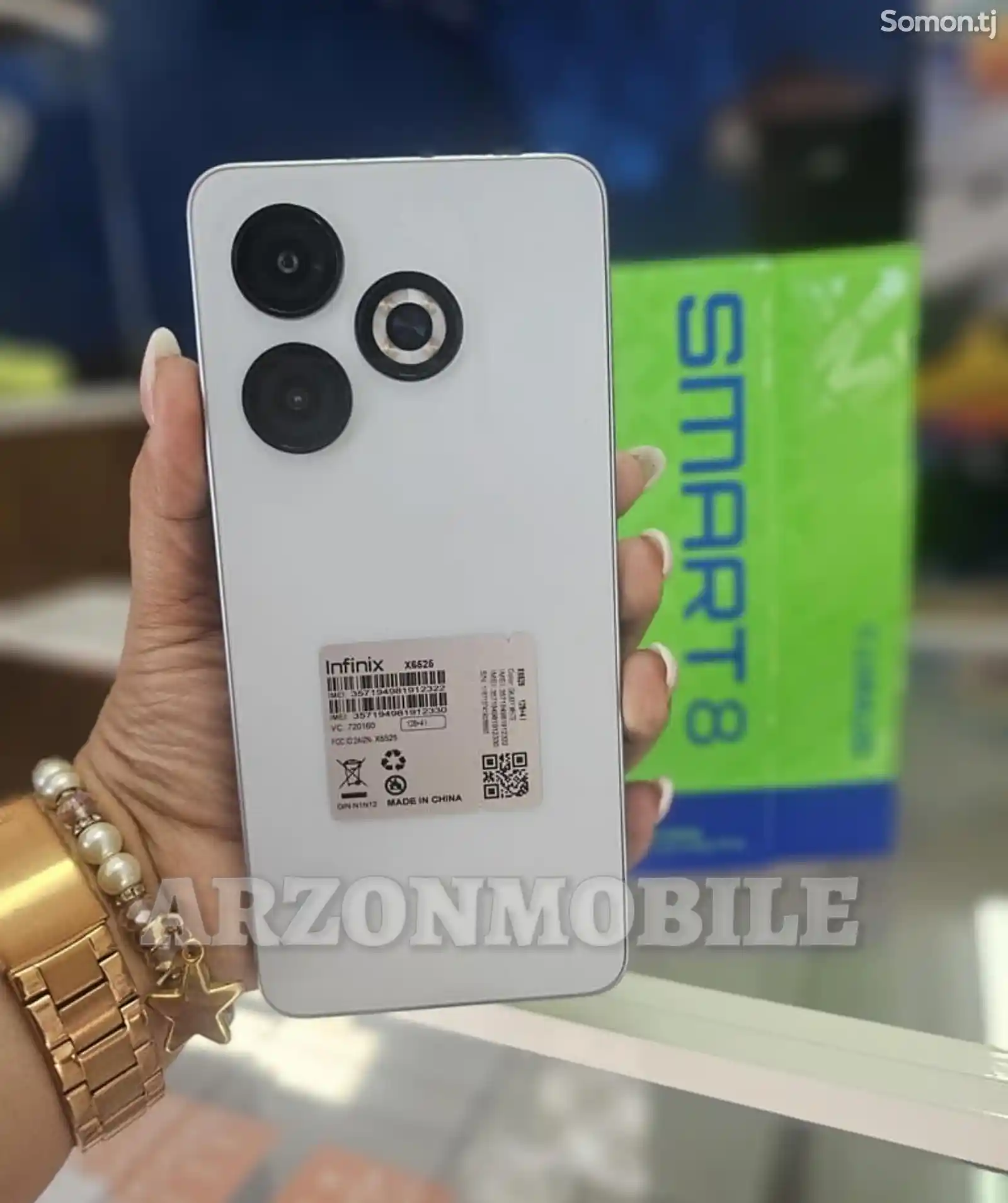 Infinix Smart 8 4+4/128Gb White-1