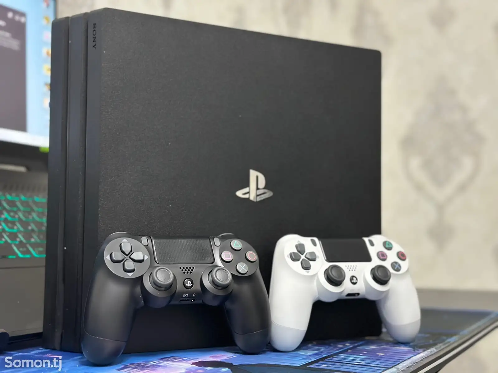 Игровая приставка Sony PlayStation 4 Pro 1 TB-1