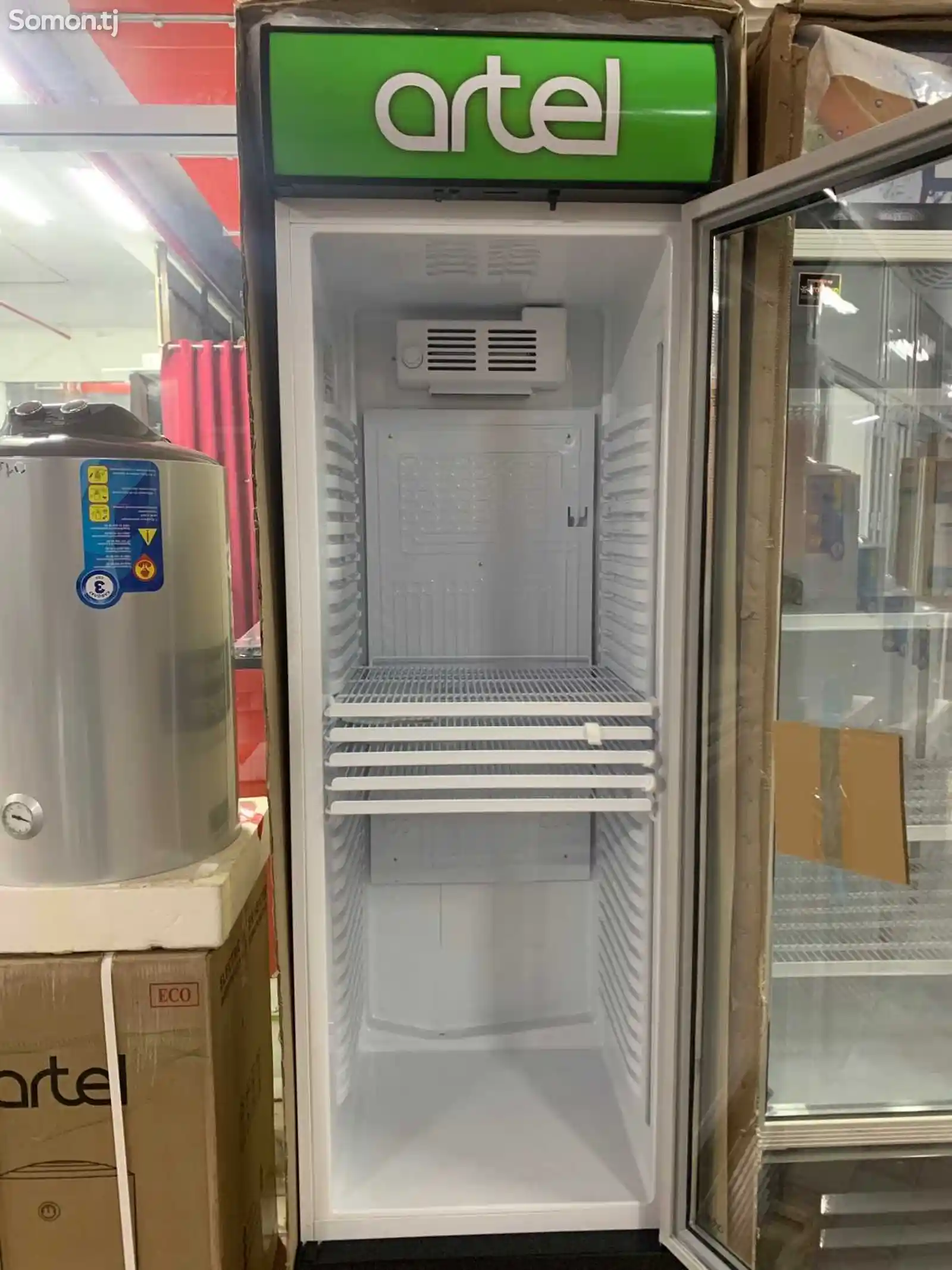 Витрина холодильник Artel-2
