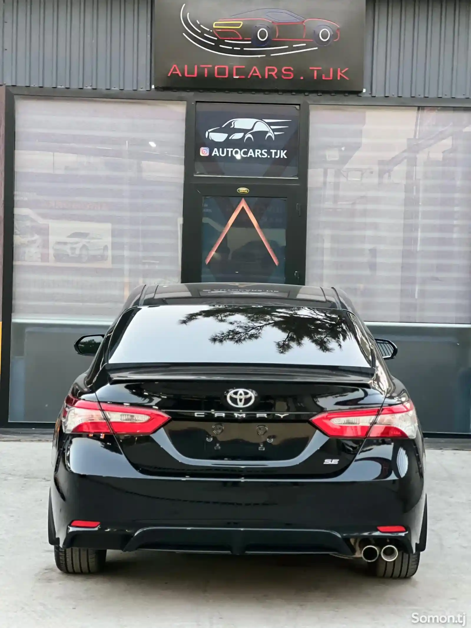 Toyota Camry, 2018-5