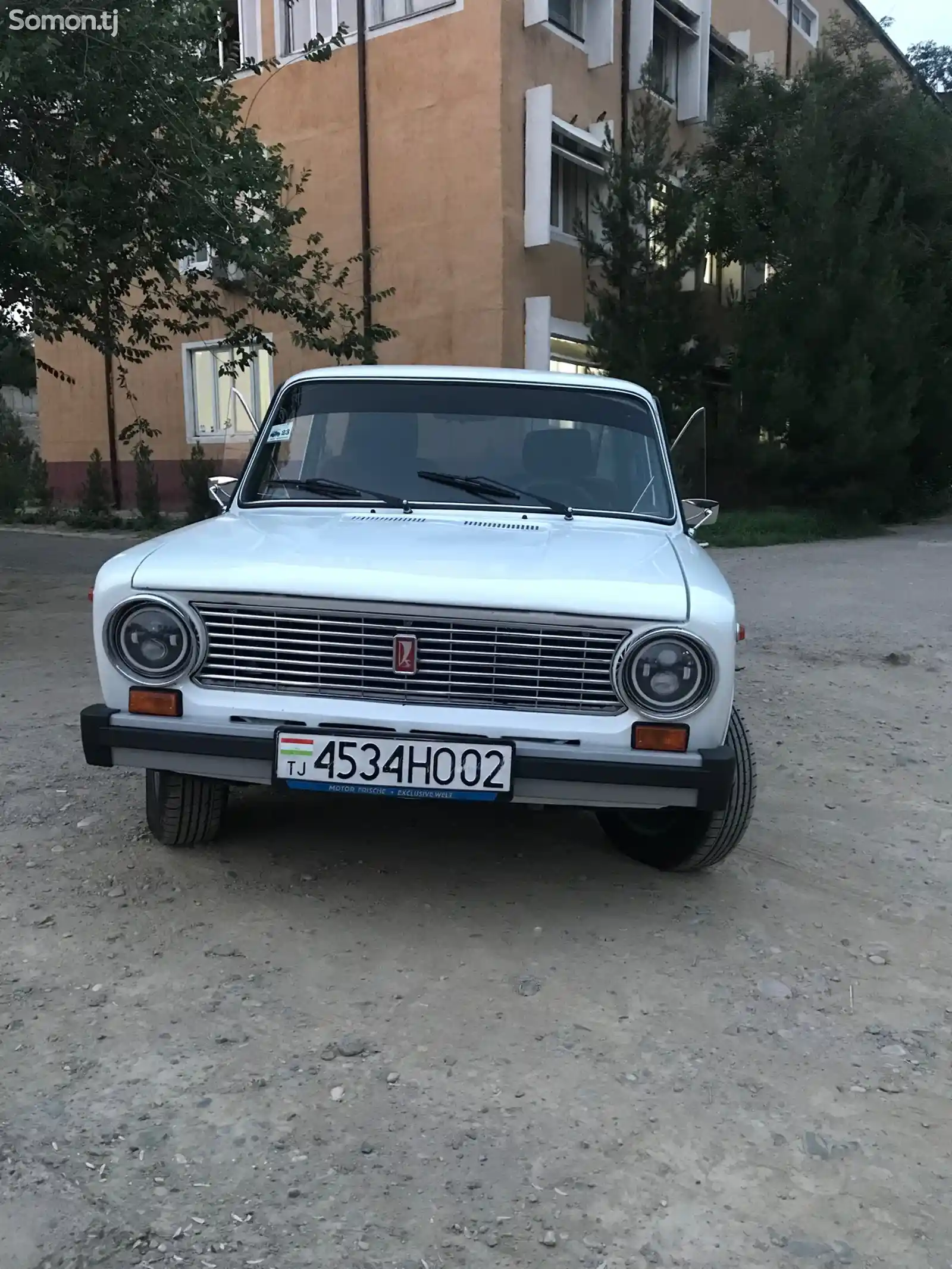 ВАЗ 2111, 1983-4