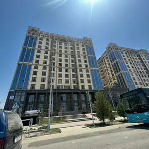 3-комн. квартира, 4 этаж, 111 м², Сомони