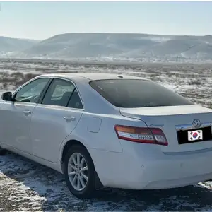 Toyota Camry, 2010