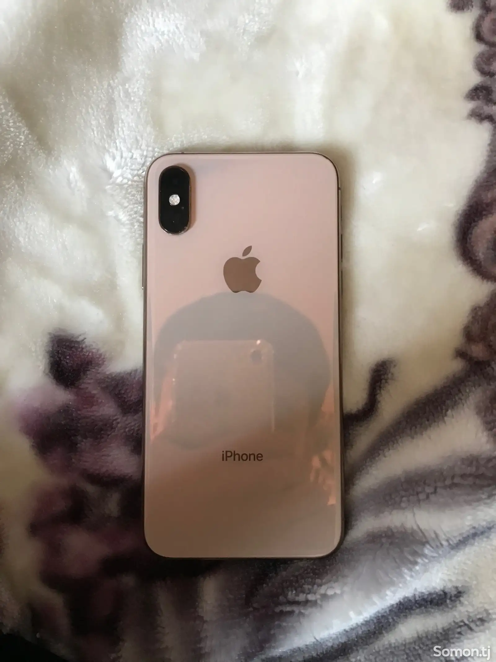 Apple iPhone Xs, 64 gb, Gold-1