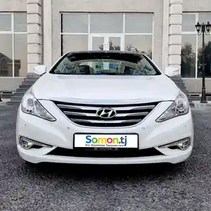 Hyundai Sonata, 2013