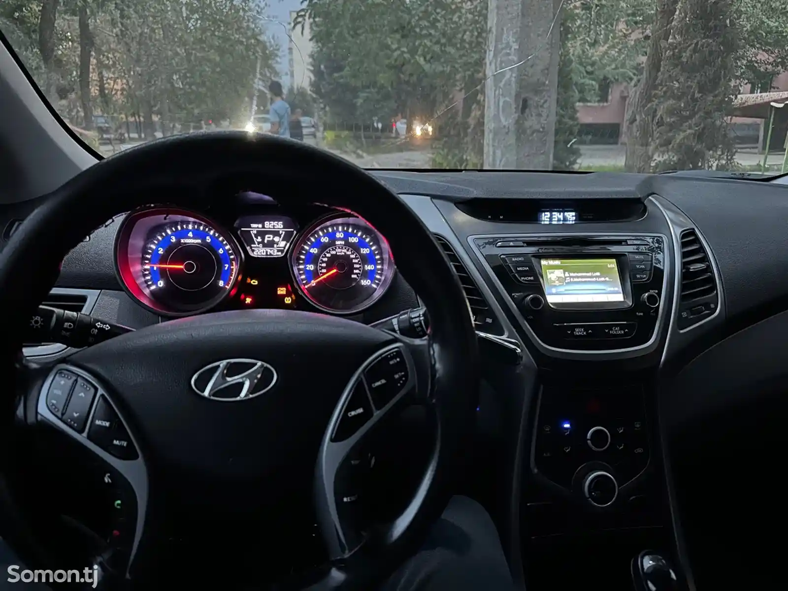 Hyundai Elantra, 2016-4