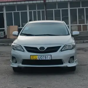 Toyota Corolla, 2011