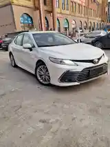 Toyota Camry, 2020-2