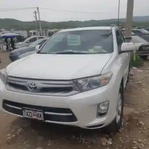 Toyota Highlander, 2011