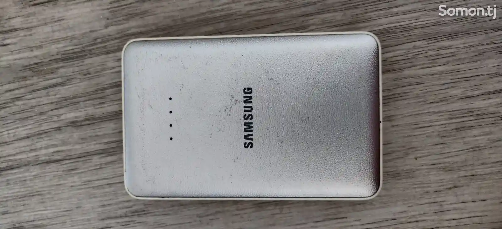 Внешний аккумулятор Samsung-1