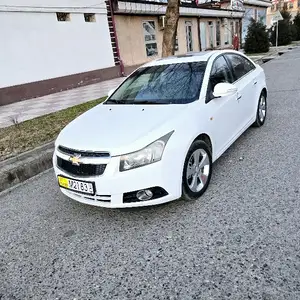 Chevrolet Cruze, 2010