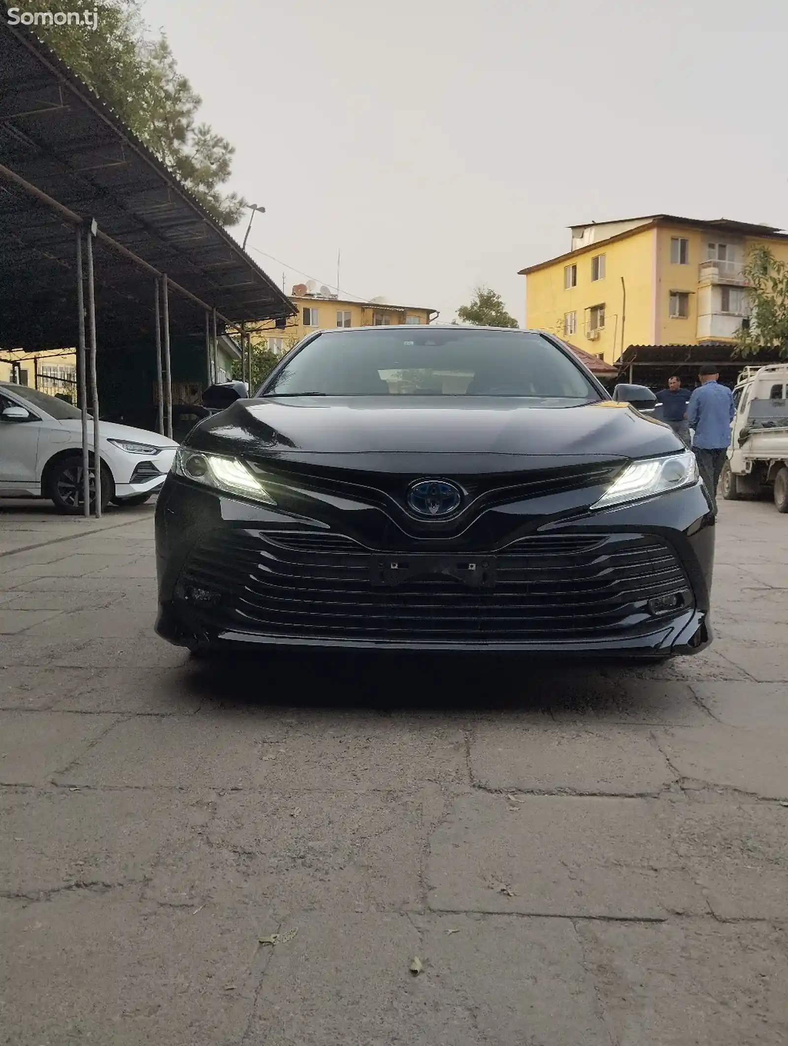 Toyota Camry, 2018-1