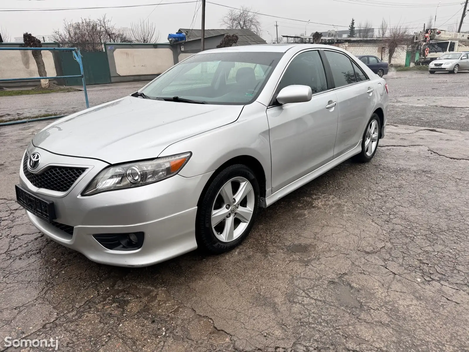 Toyota Camry, 2010-1