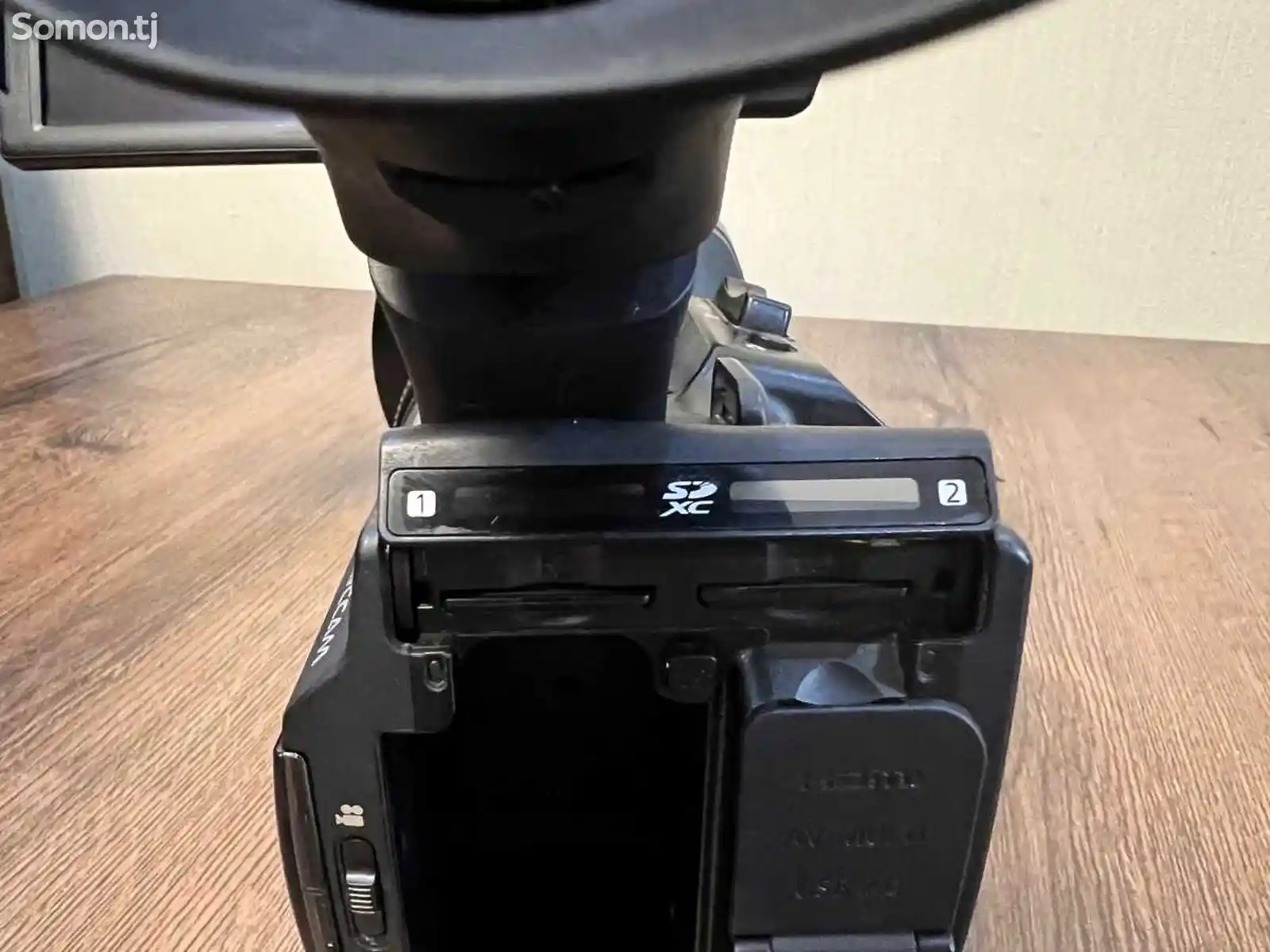Видеокамера Panasonic AG-AC90EN-6