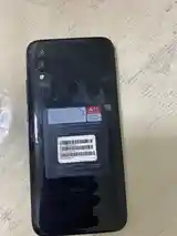 Телефон Realme-2