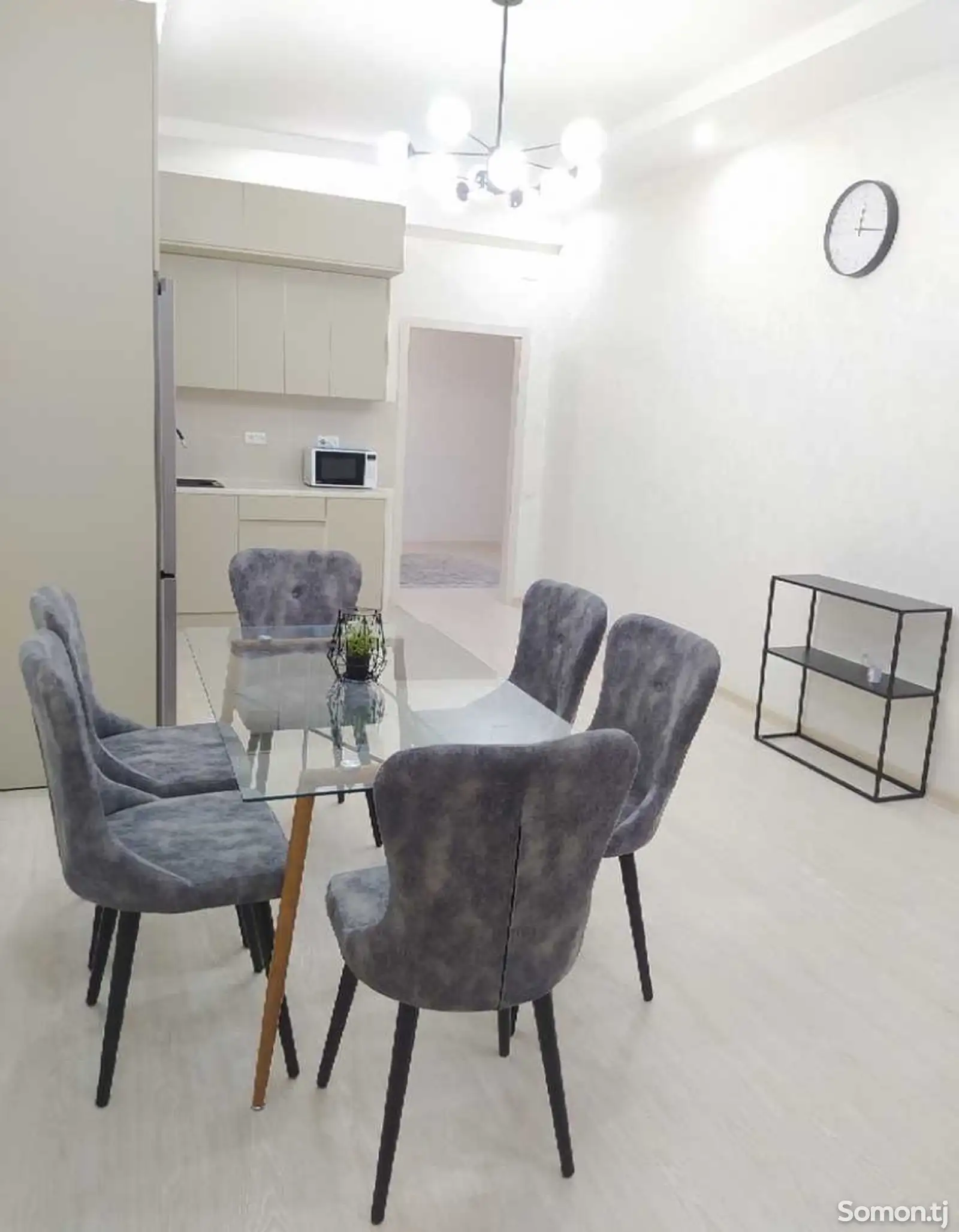 2-комн. квартира, 12 этаж, 85м², Сомони-1