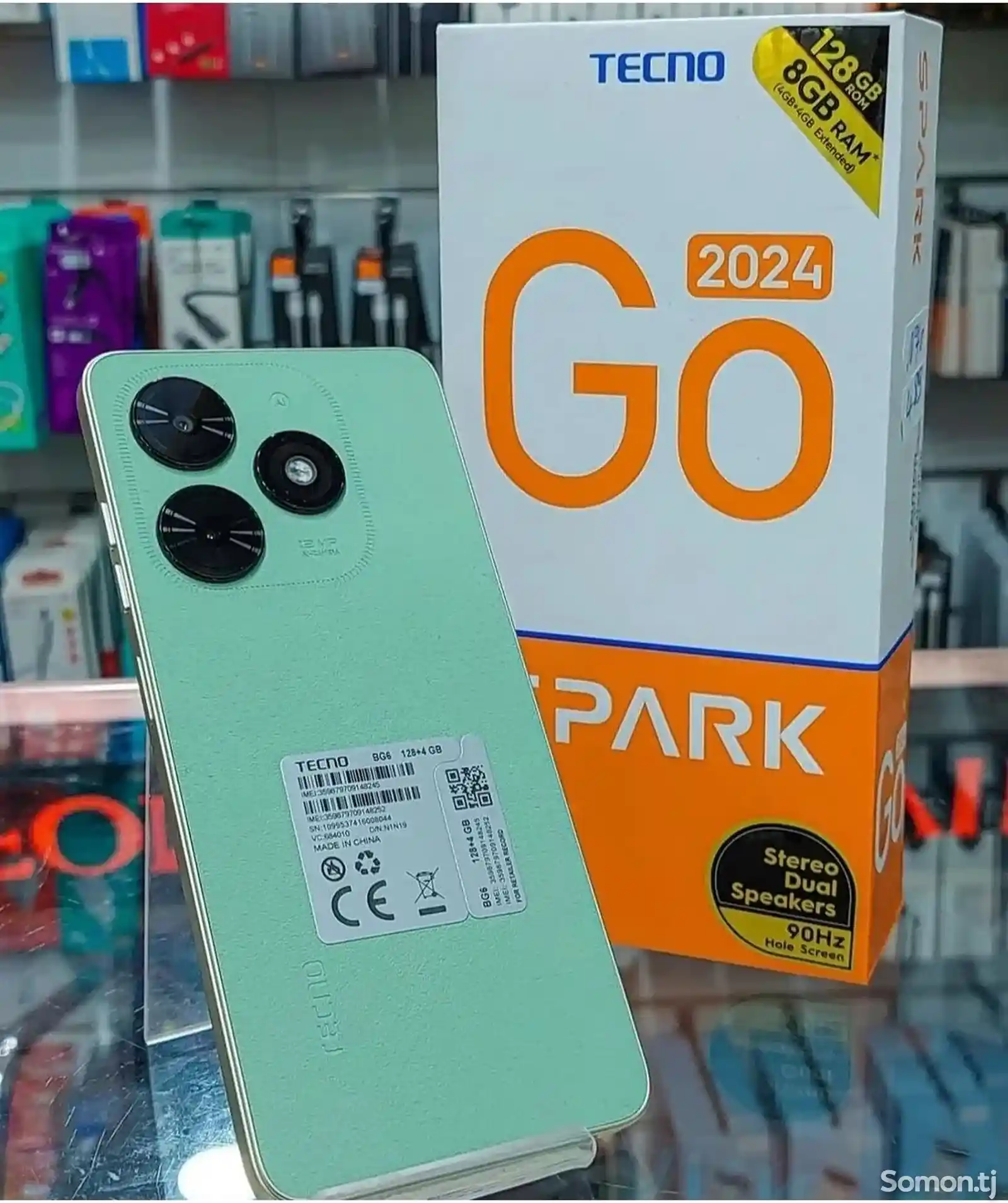 Tecno Spark Go 2024 8/128Gb green-1