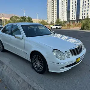 Mercedes-Benz E class, 2005