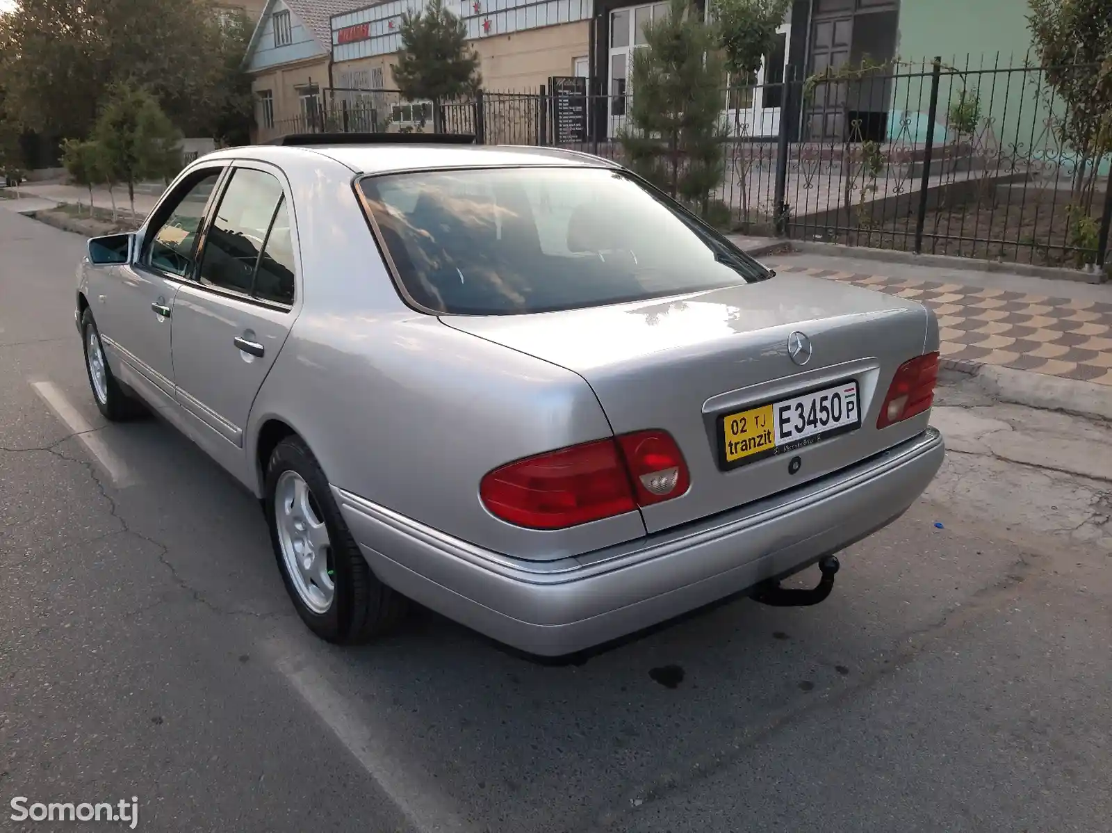 Mercedes-Benz E class, 1996-5