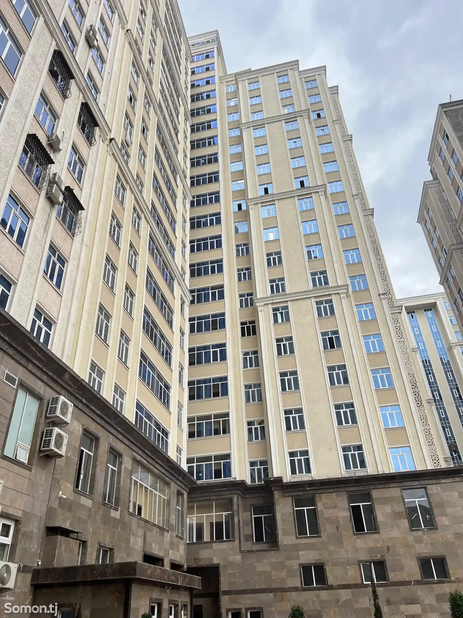 3-комн. квартира, 17 этаж, 120 м², Фирдавси Молодёжный-4