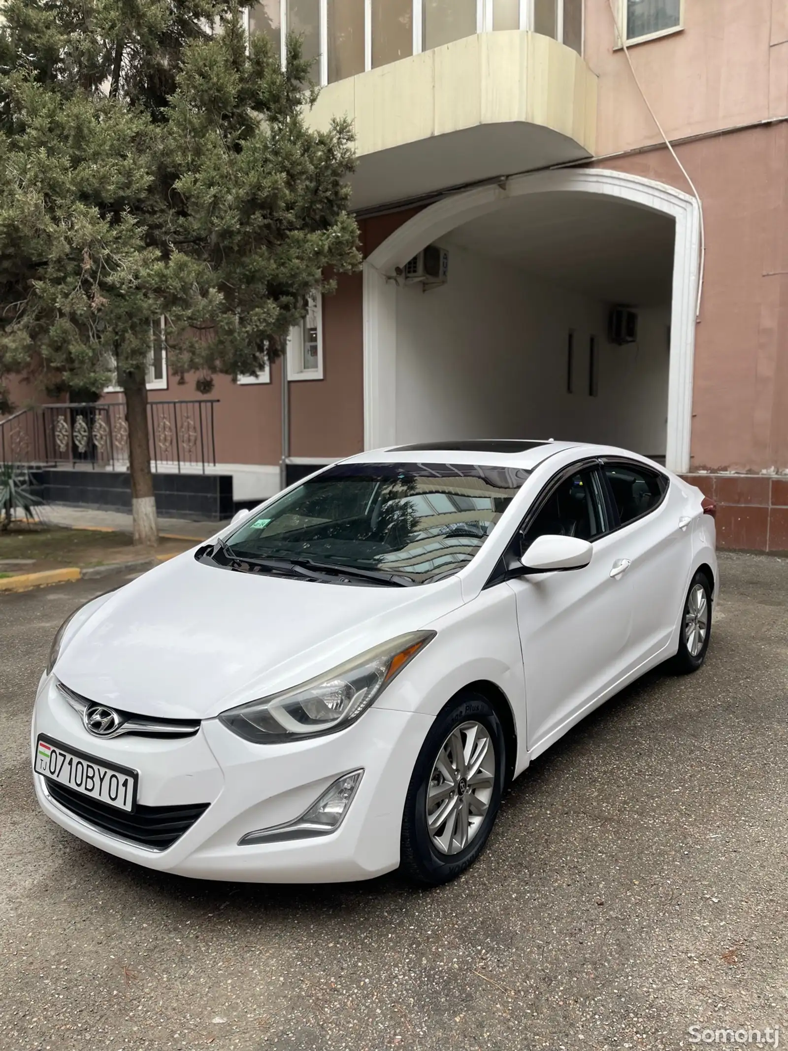 Hyundai Elantra, 2016-1