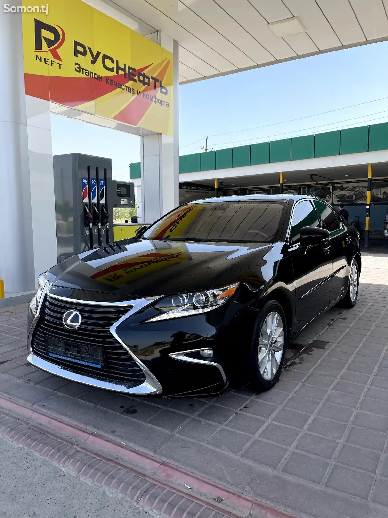 Lexus ES series, 2013-2