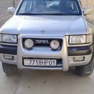 Opel Frontera, 1999