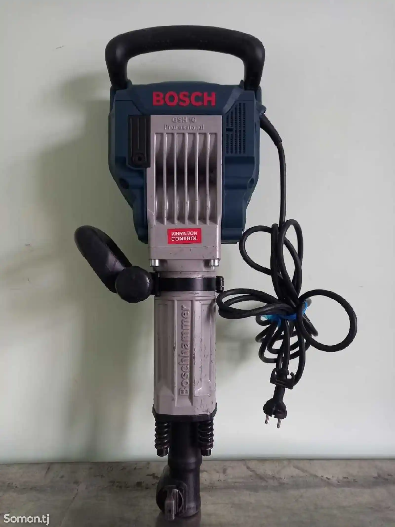 Отбойный молоток Bosch-1