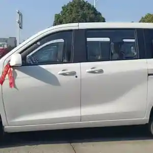 BYD E2, 2024