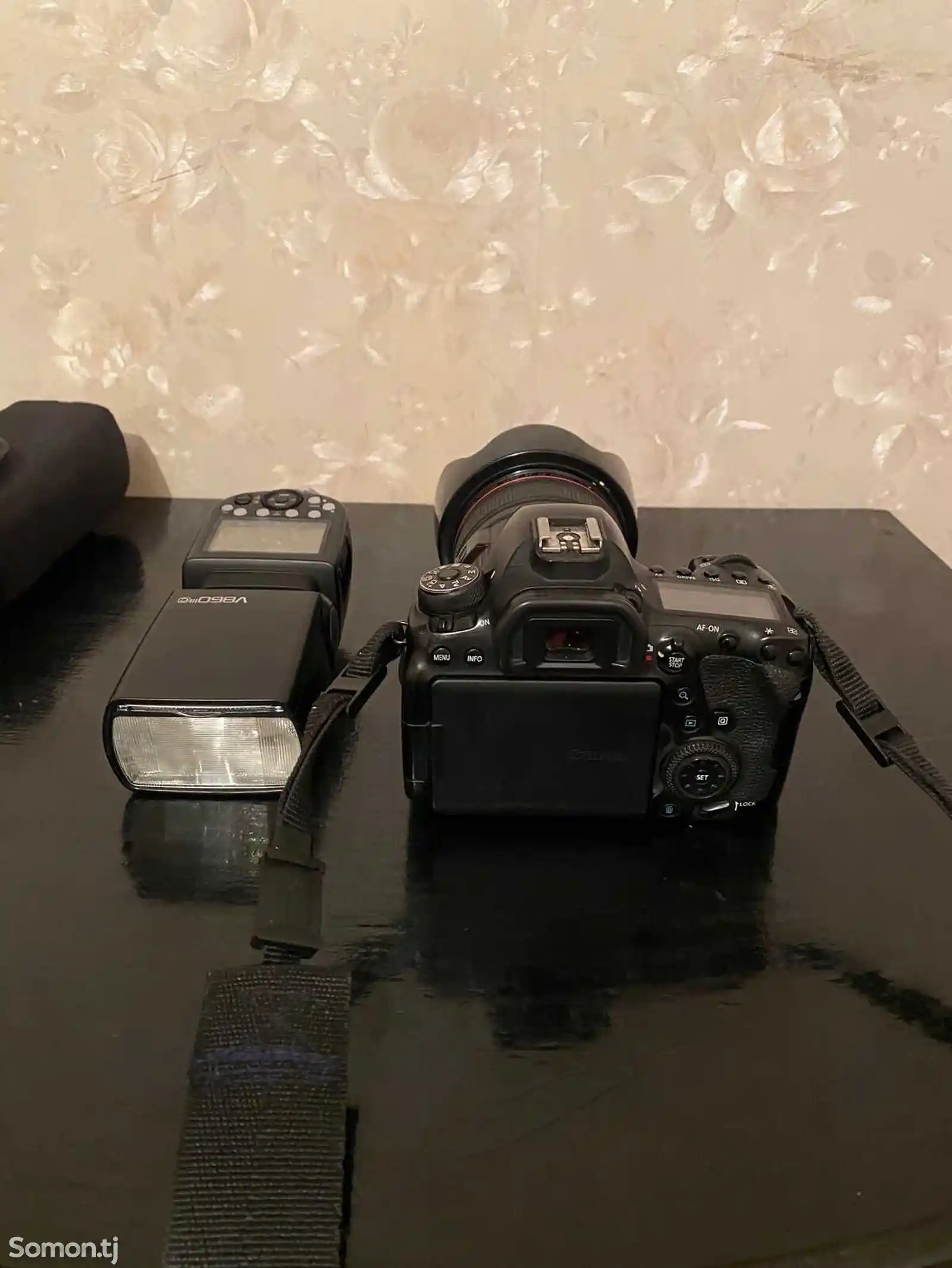 Фотоаппарат Canon EOS 6D Mark II-3