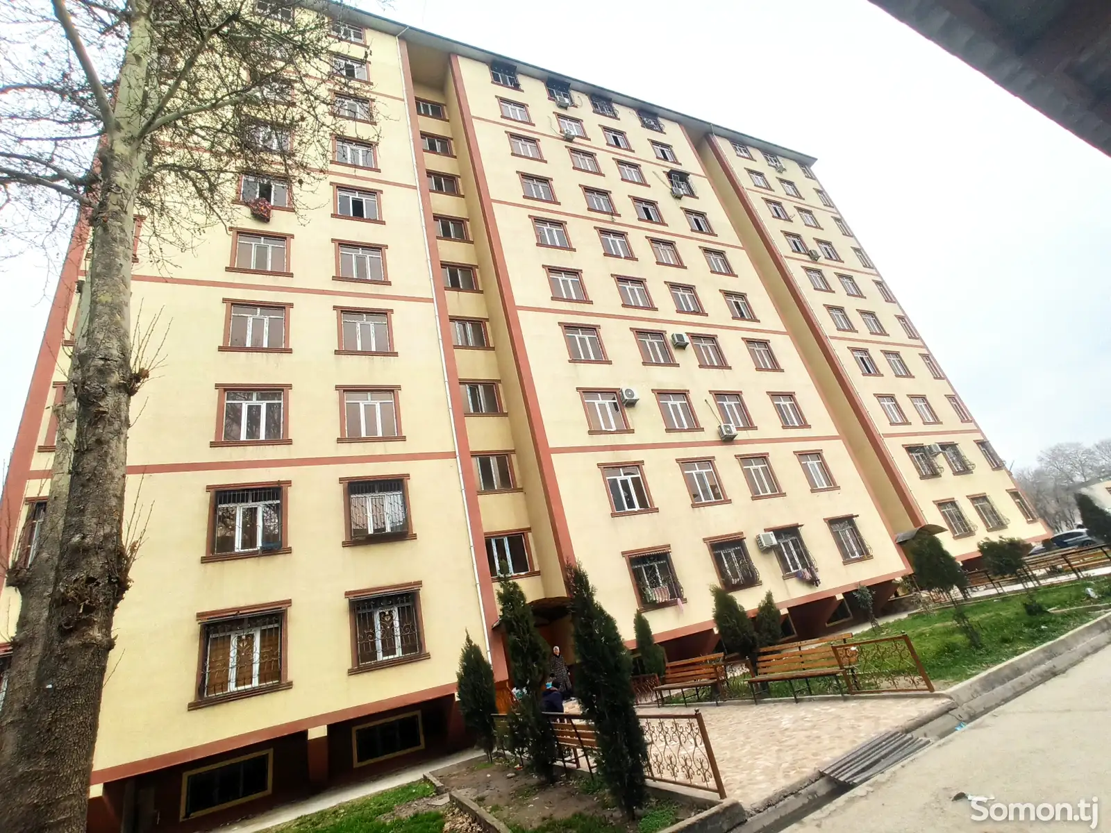 3-комн. квартира, 2 этаж, 74 м², 2юм микрорайон-1