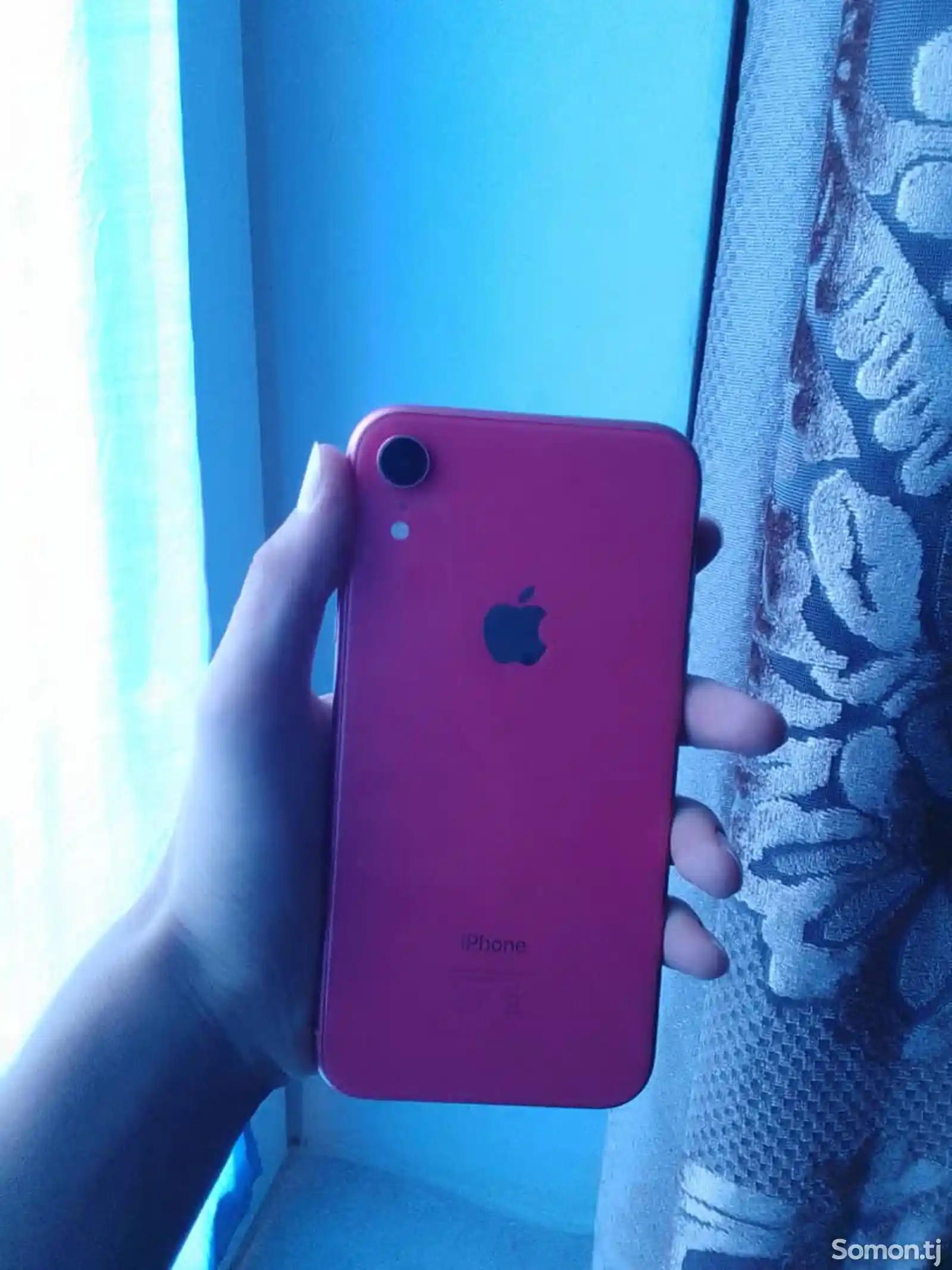 Apple iPhone Xr, 64 gb, Product Red-3