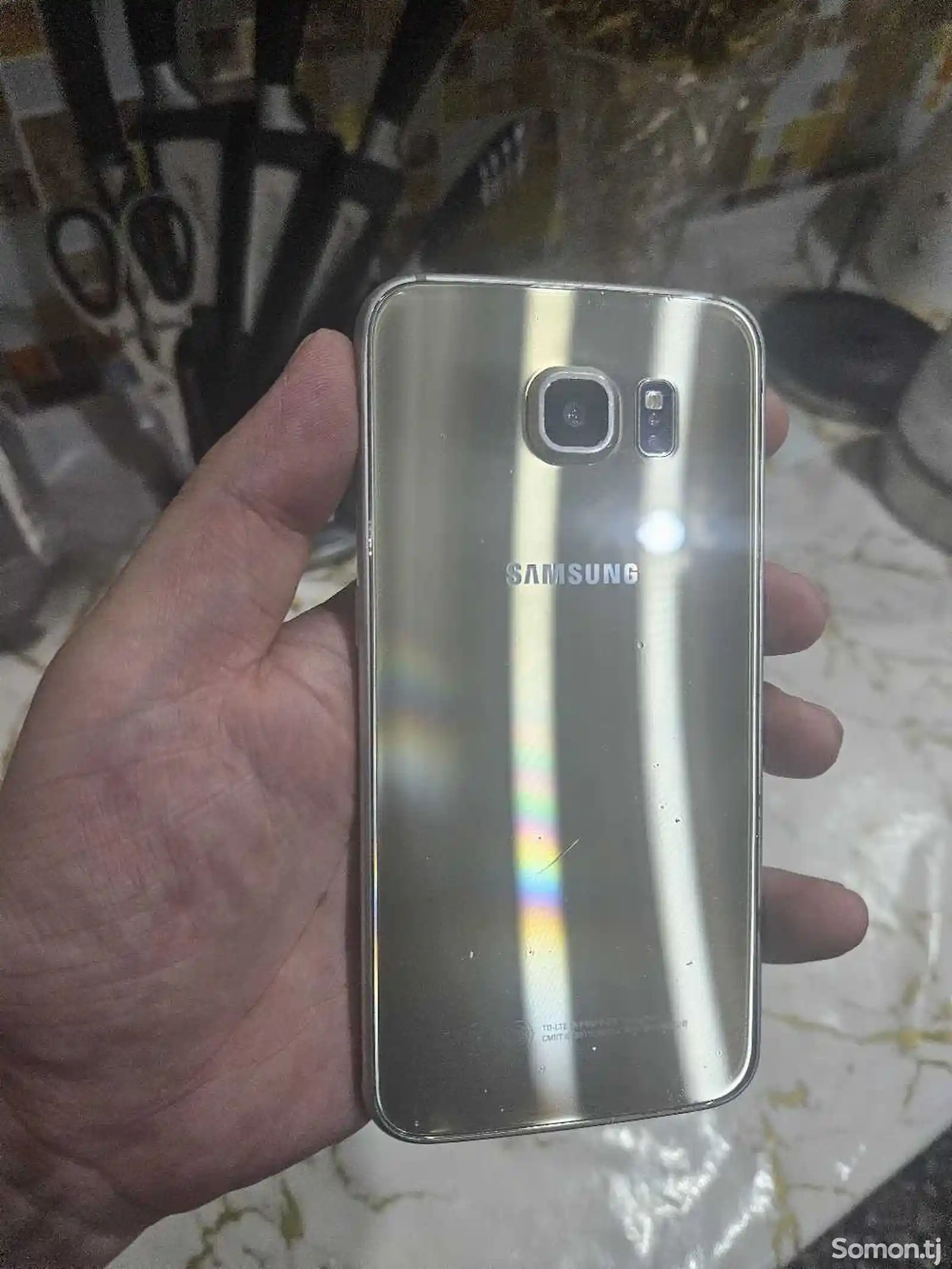 Samsung Galaxy S6 GoLd-1