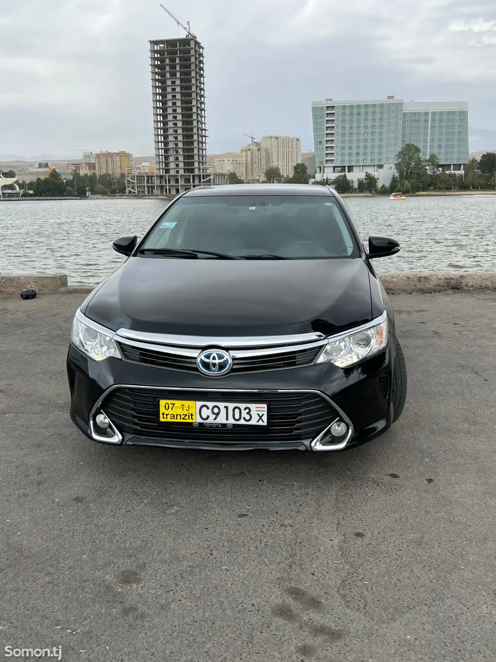 Toyota Camry, 2015-1