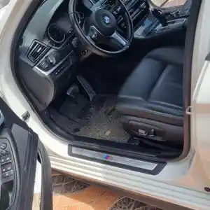 BMW iX, 2016