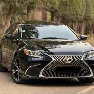 Lexus ES series, 2013