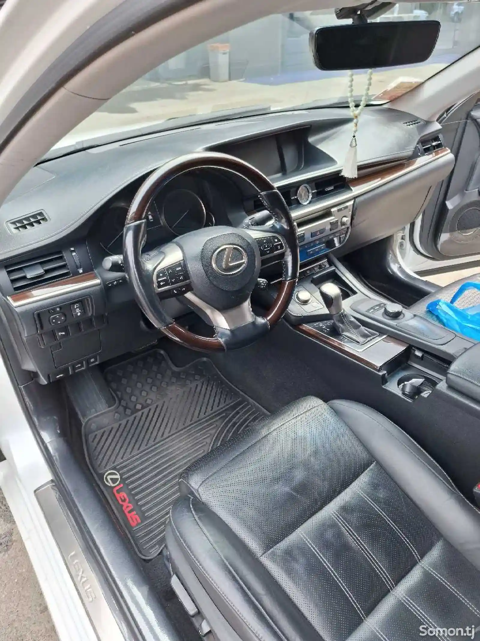 Lexus ES series, 2017-8