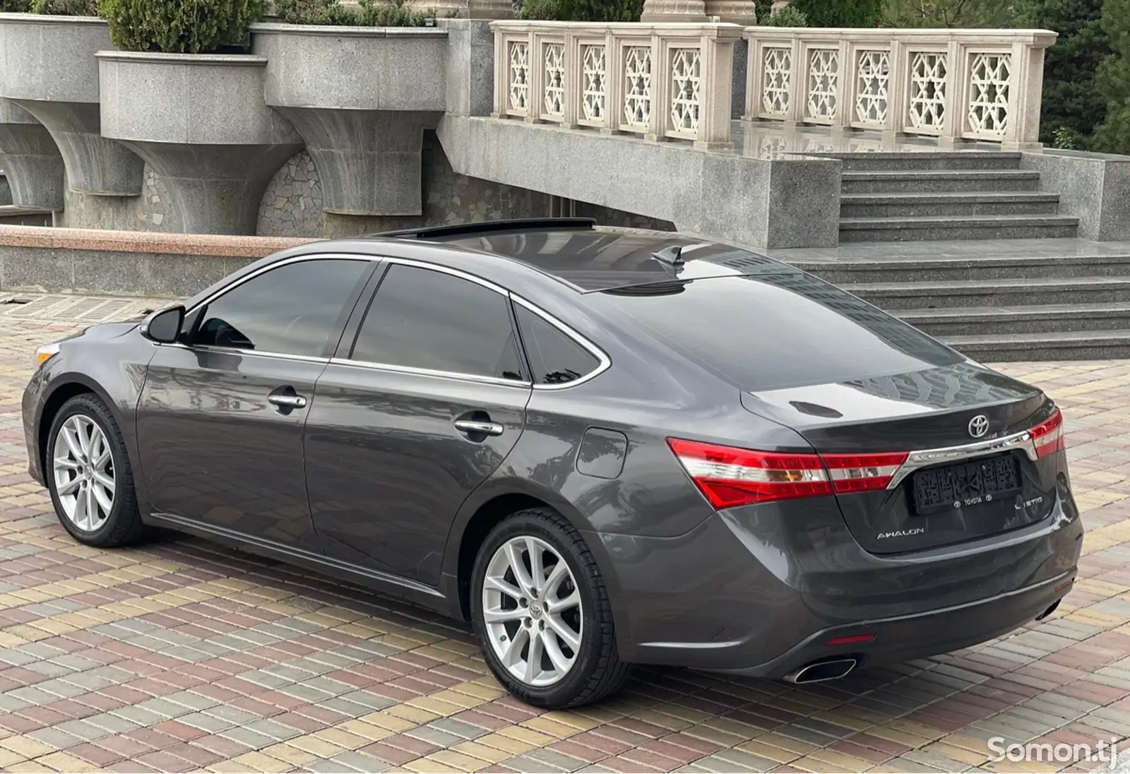 Toyota Avalon, 2015-7