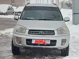 Toyota RAV 4, 2002-4