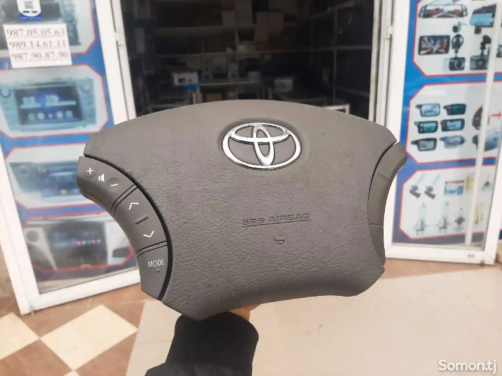 Штатный руль для Toyota-3