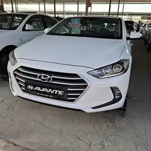 Hyundai Avante, 2015