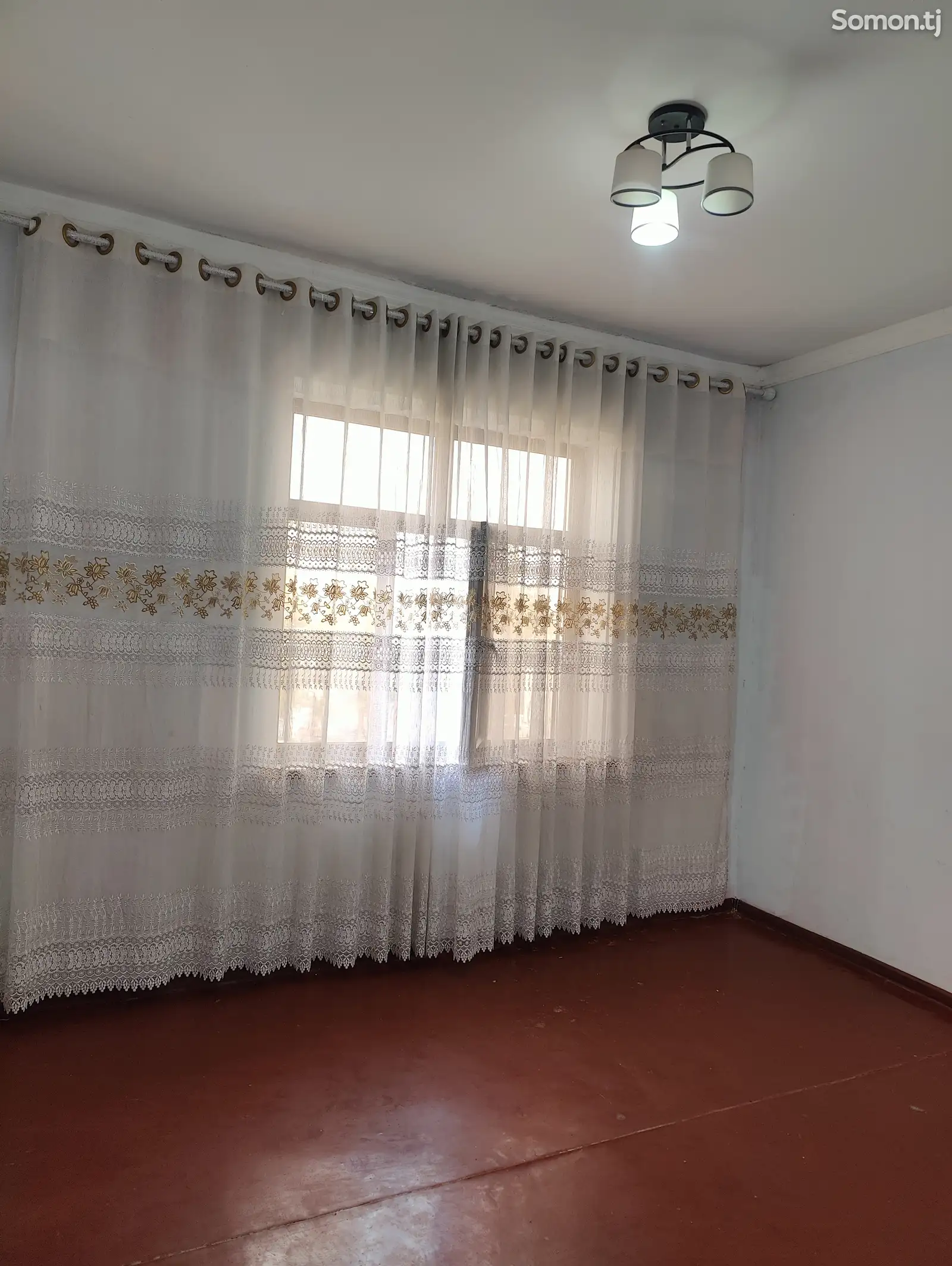 3-комн. квартира, 2 этаж, 75 м², Бозори Фаровон-1